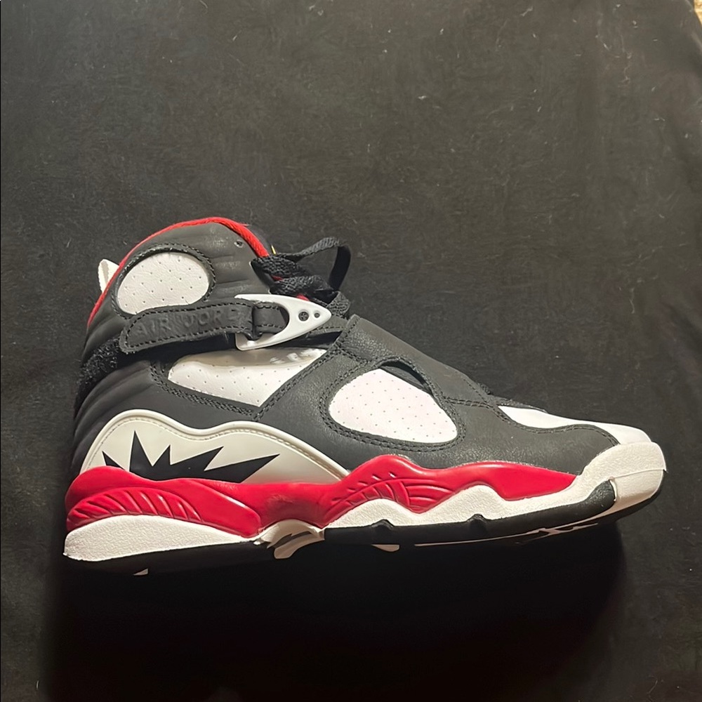 Jordan 8s